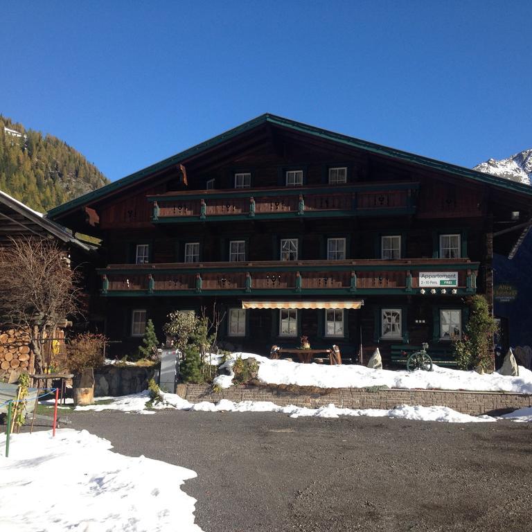 Apartmán Altes Holzhaus Sölden Exteriér fotografie